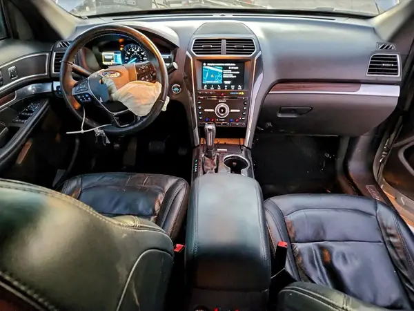 1FM5K8F8XHGB06286 2017 FORD EXPLORER - Image 8