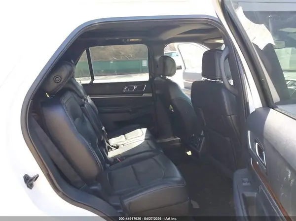 1FM5K8F8XHGD82645 2017 FORD EXPLORER - Image 8