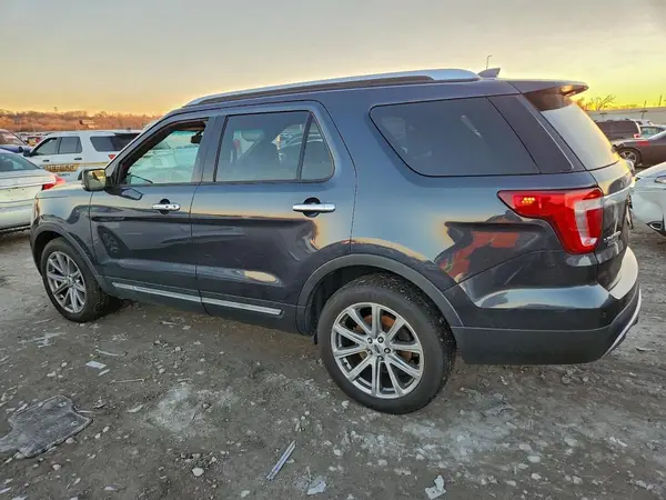 1FM5K8FH0HGB52855 2017 FORD EXPLORER - Image 2