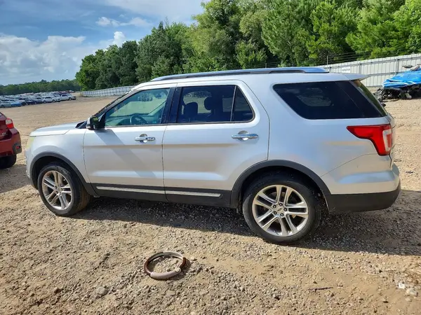 1FM5K8FH1GGA74584 2016 FORD EXPLORER - Image 2