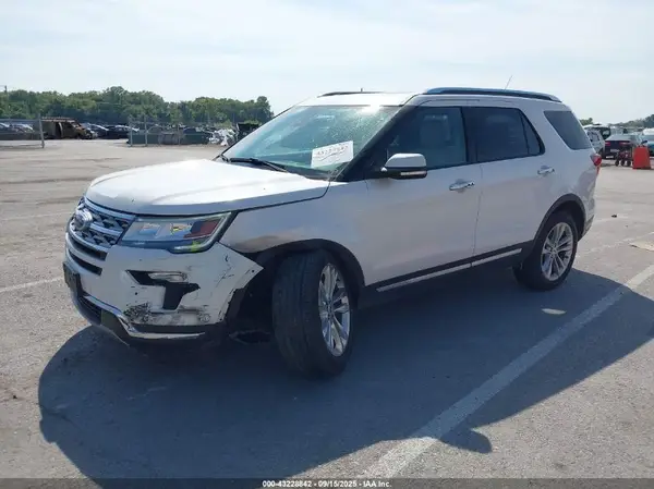 1FM5K8FH1JGC31215 2018 FORD EXPLORER - Image 2