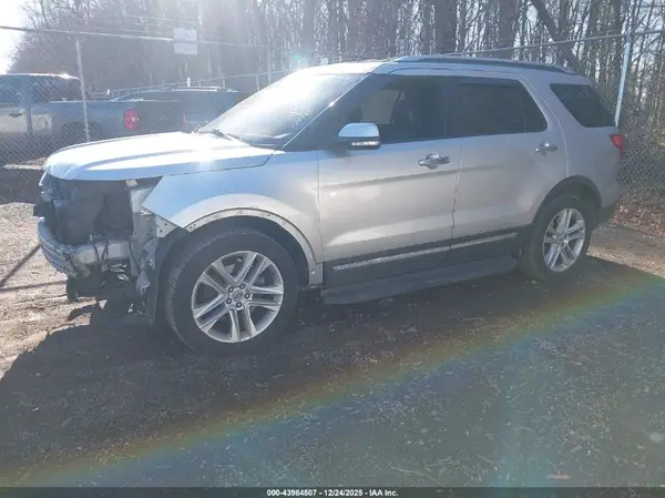 1FM5K8FH2GGD19618 2016 FORD EXPLORER - Image 2