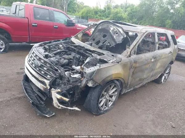 1FM5K8FH2HGA09597 2017 FORD EXPLORER - Image 2