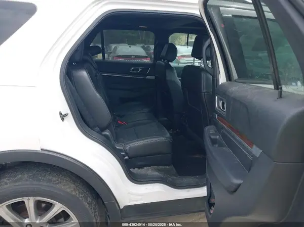 1FM5K8FH3HGE07031 2017 FORD EXPLORER - Image 8