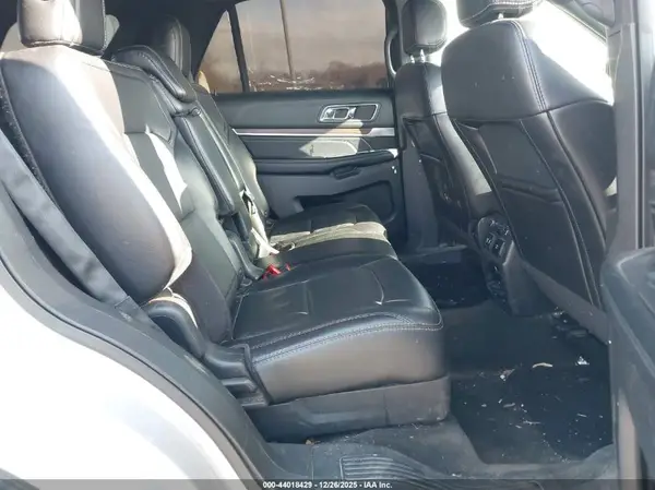 1FM5K8FH6HGC87550 2017 FORD EXPLORER - Image 8
