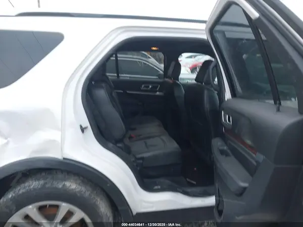 1FM5K8FH7JGA03140 2018 FORD EXPLORER - Image 8