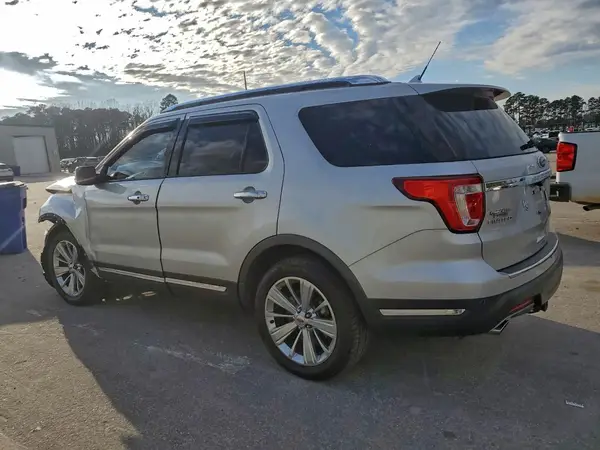 1FM5K8FH7KGA17458 2019 FORD EXPLORER - Image 2