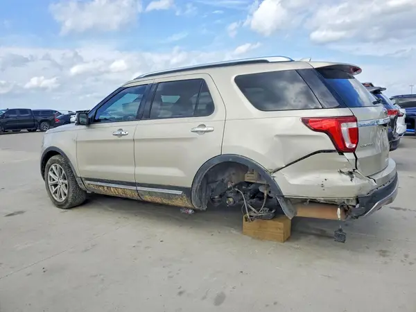 1FM5K8FH8HGB52358 2017 FORD EXPLORER - Image 2