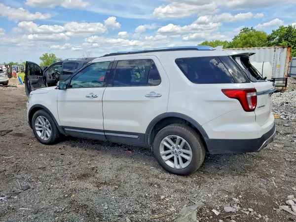 1FM5K8FH9GGC51902 2016 FORD EXPLORER - Image 2