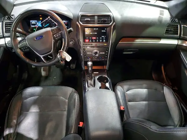 1FM5K8FH9HGE00696 2017 FORD EXPLORER - Image 8