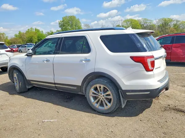 1FM5K8FHXJGB08562 2018 FORD EXPLORER - Image 2