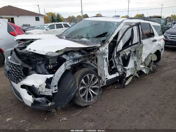 1FM5K8GC0LGA42805 2020 FORD EXPLORER - Image 2