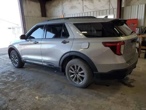 1FM5K8GC0MGB24311 2021 FORD EXPLORER - Image 2