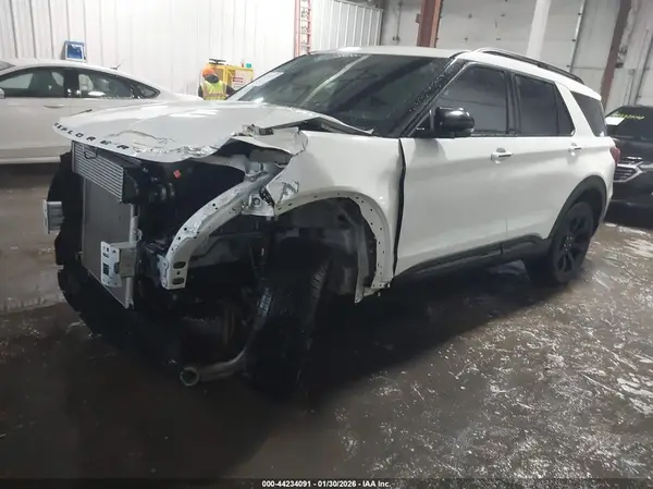 1FM5K8GC0NGA41883 2022 FORD EXPLORER - Image 2