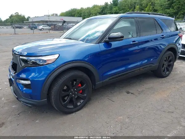 1FM5K8GC0NGA49367 2022 FORD EXPLORER - Image 2