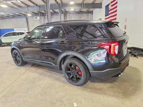 1FM5K8GC0PGA70397 2023 FORD EXPLORER - Image 2