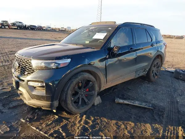 1FM5K8GC0PGB04967 2023 FORD EXPLORER - Image 2