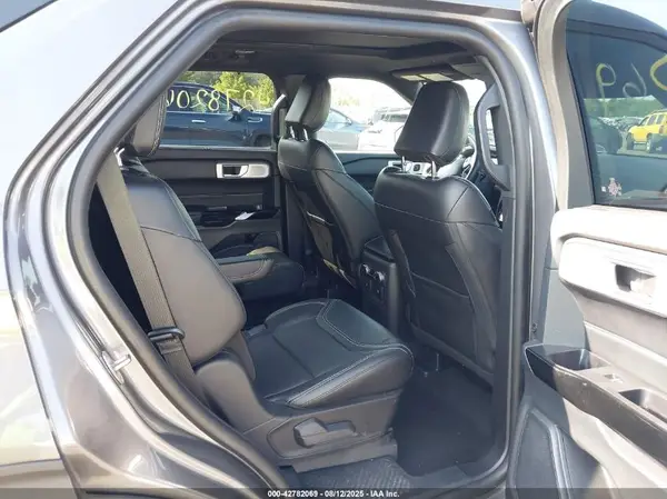1FM5K8GC0PGB31070 2023 FORD EXPLORER - Image 8