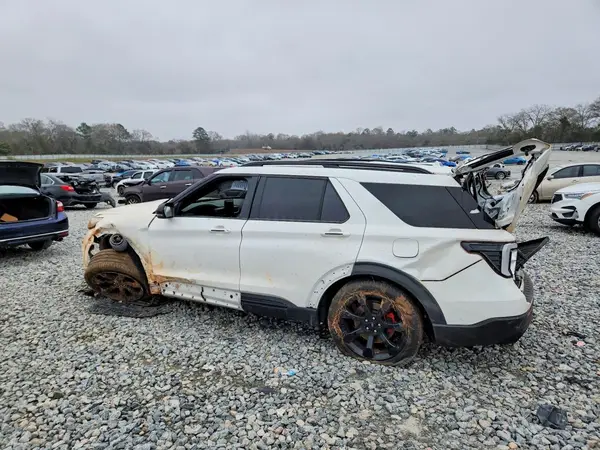 1FM5K8GC0RGA42750 2024 FORD EXPLORER - Image 2