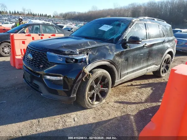 1FM5K8GC1LGC05106 2020 FORD EXPLORER - Image 2