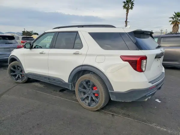 1FM5K8GC1NGC35998 2022 FORD EXPLORER - Image 2