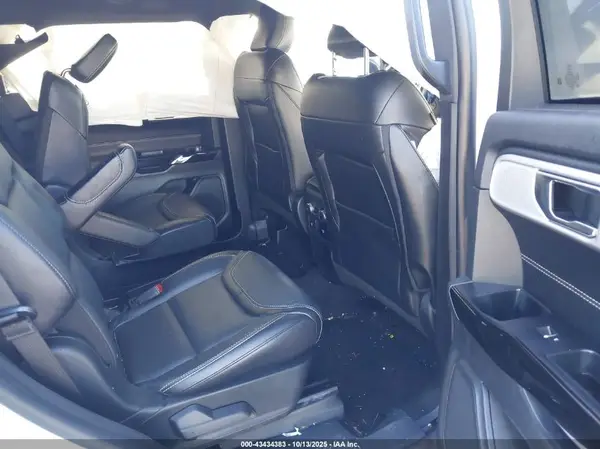 1FM5K8GC2MGB63000 2021 FORD EXPLORER - Image 8