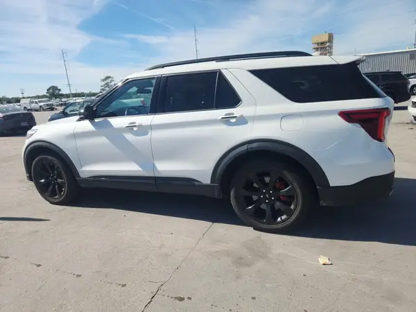 1FM5K8GC2NGA67563 2022 FORD EXPLORER - Image 2