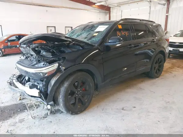1FM5K8GC3LGB62775 2020 FORD EXPLORER - Image 2
