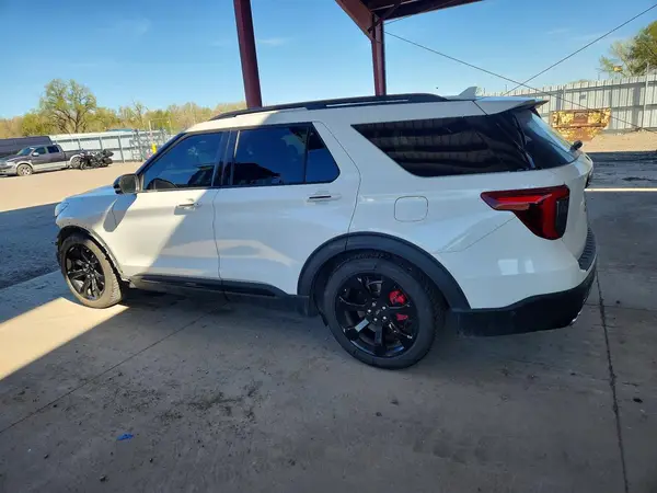 1FM5K8GC3NGB53853 2022 FORD EXPLORER - Image 2