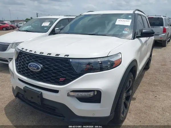 1FM5K8GC3PGC24813 2023 FORD EXPLORER - Image 2