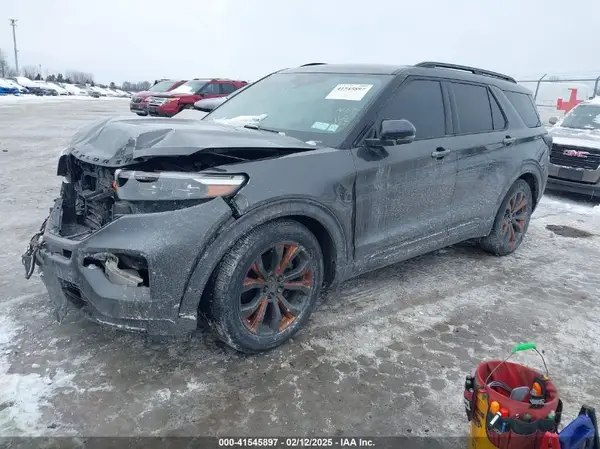 1FM5K8GC4LGA08690 2020 FORD EXPLORER - Image 2