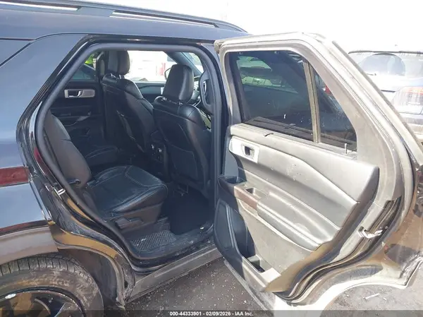 1FM5K8GC4LGA49028 2020 FORD EXPLORER - Image 8