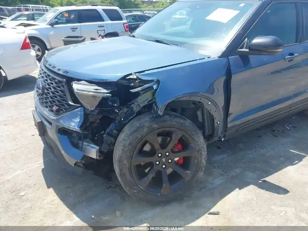 2020 FORD EXPLORER auction photo 6