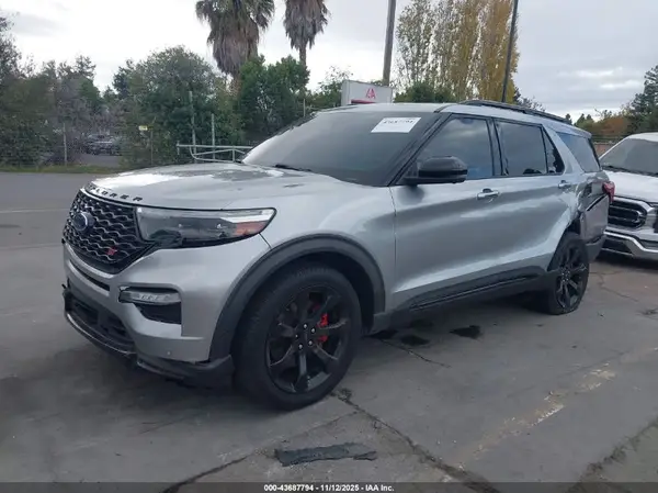 1FM5K8GC4LGB73980 2020 FORD EXPLORER - Image 2