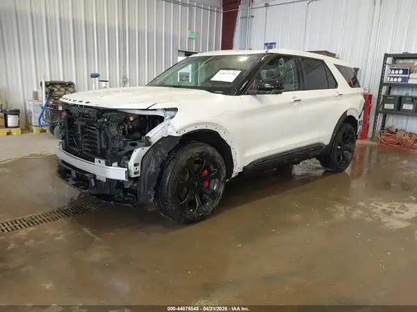 1FM5K8GC4NGA17988 2022 FORD EXPLORER - Image 2