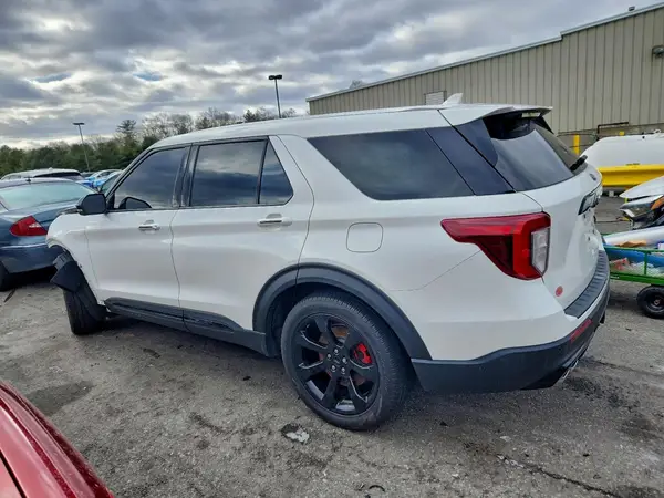 1FM5K8GC4NGB57488 2022 FORD EXPLORER - Image 2