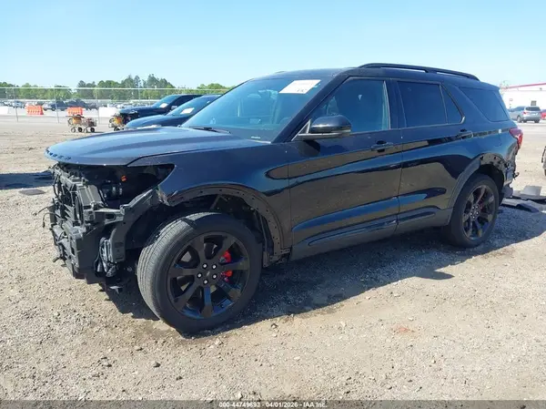1FM5K8GC4PGA70631 2023 FORD EXPLORER - Image 2
