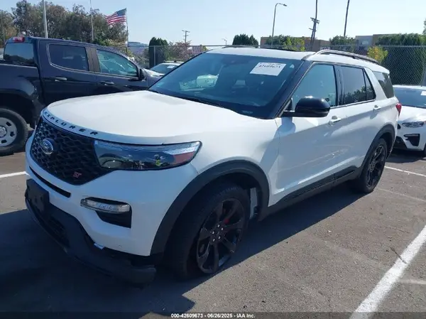 1FM5K8GC4PGB79574 2023 FORD EXPLORER - Image 2