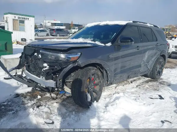 1FM5K8GC4RGA10108 2024 FORD EXPLORER - Image 2