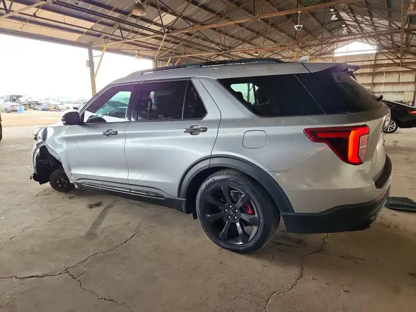 1FM5K8GC5LGC30820 2020 FORD EXPLORER - Image 2