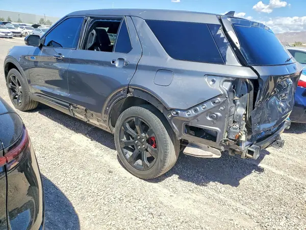 1FM5K8GC5NGB04489 2022 FORD EXPLORER - Image 2