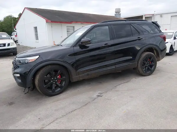 1FM5K8GC5NGB07960 2022 FORD EXPLORER - Image 2
