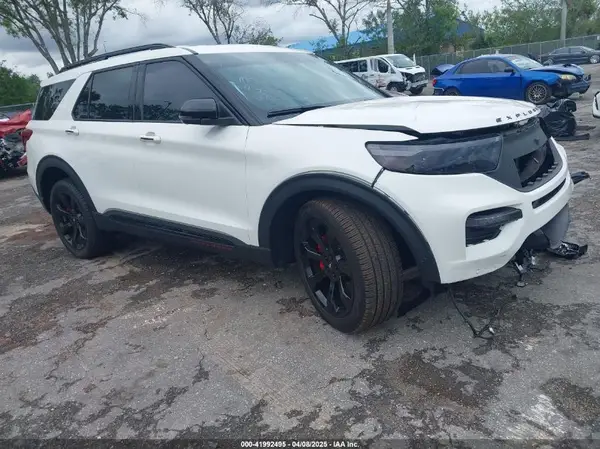 1FM5K8GC5PGA14259 2023 FORD EXPLORER - Image 1