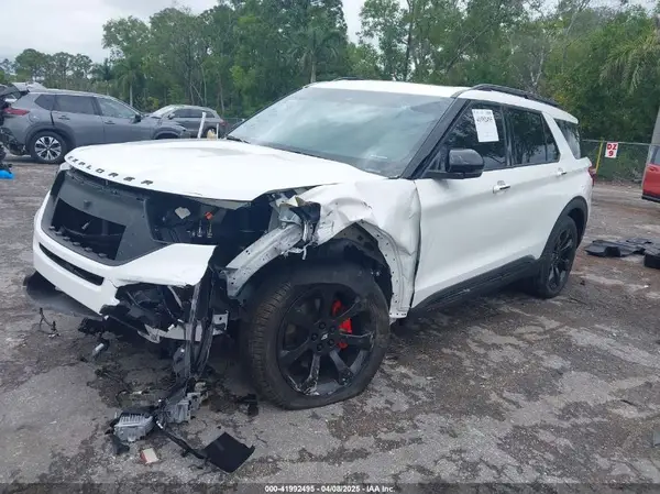 1FM5K8GC5PGA14259 2023 FORD EXPLORER - Image 2