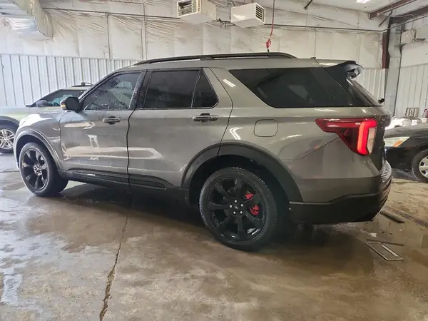 1FM5K8GC5PGA61873 2023 FORD EXPLORER - Image 2