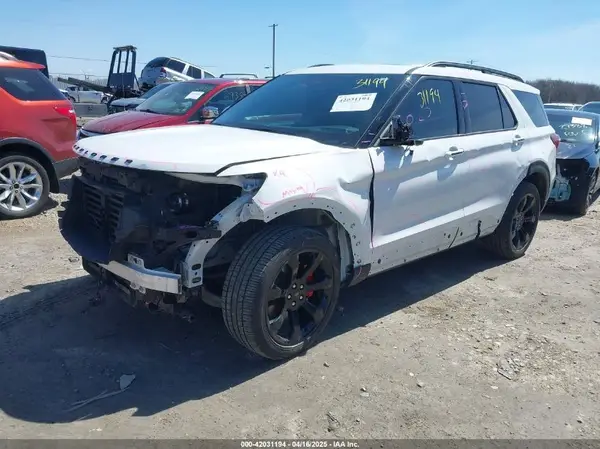 1FM5K8GC5PGA75076 2023 FORD EXPLORER - Image 2