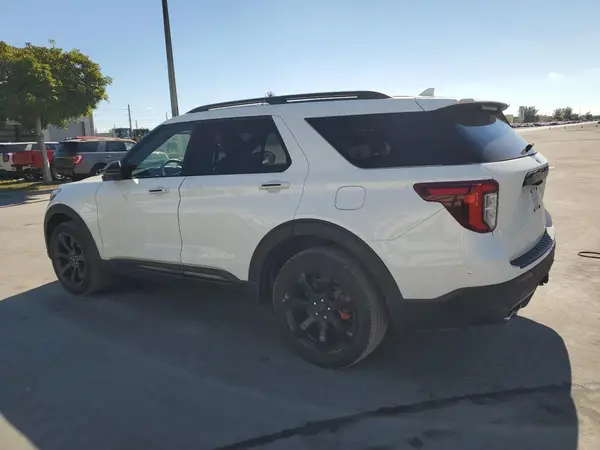 1FM5K8GC5PGB18315 2023 FORD EXPLORER - Image 2