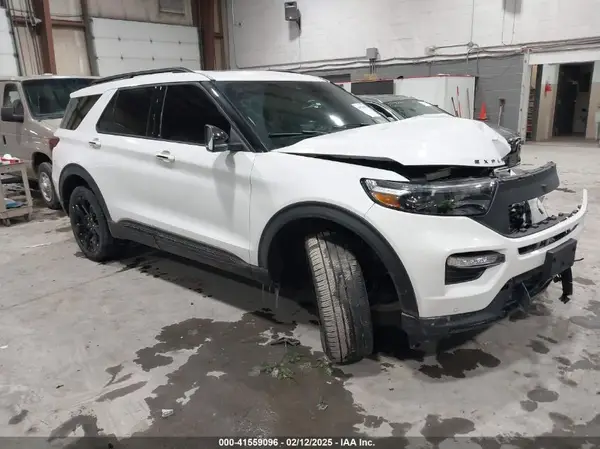 1FM5K8GC5RGA21859 2024 FORD EXPLORER - Image 1