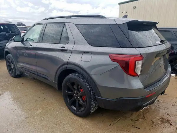 1FM5K8GC6NGA99402 2022 FORD EXPLORER - Image 2
