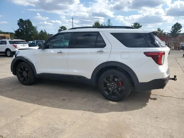 1FM5K8GC6PGB81228 2023 FORD EXPLORER - Image 2